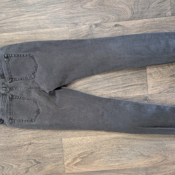Joes Jeans Women's Charcoal Skinny Jeans - Picture 4 of 6